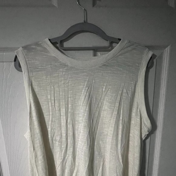 Set of 2 Women's XL All in Motion Workout Tank - Picture 1 of 6